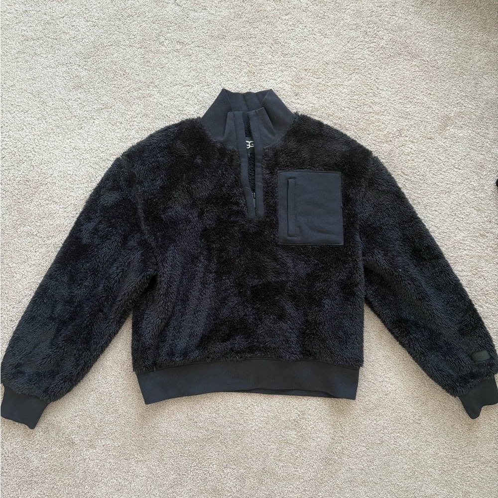 NWT UGG Fuzzy Quarter-Zip